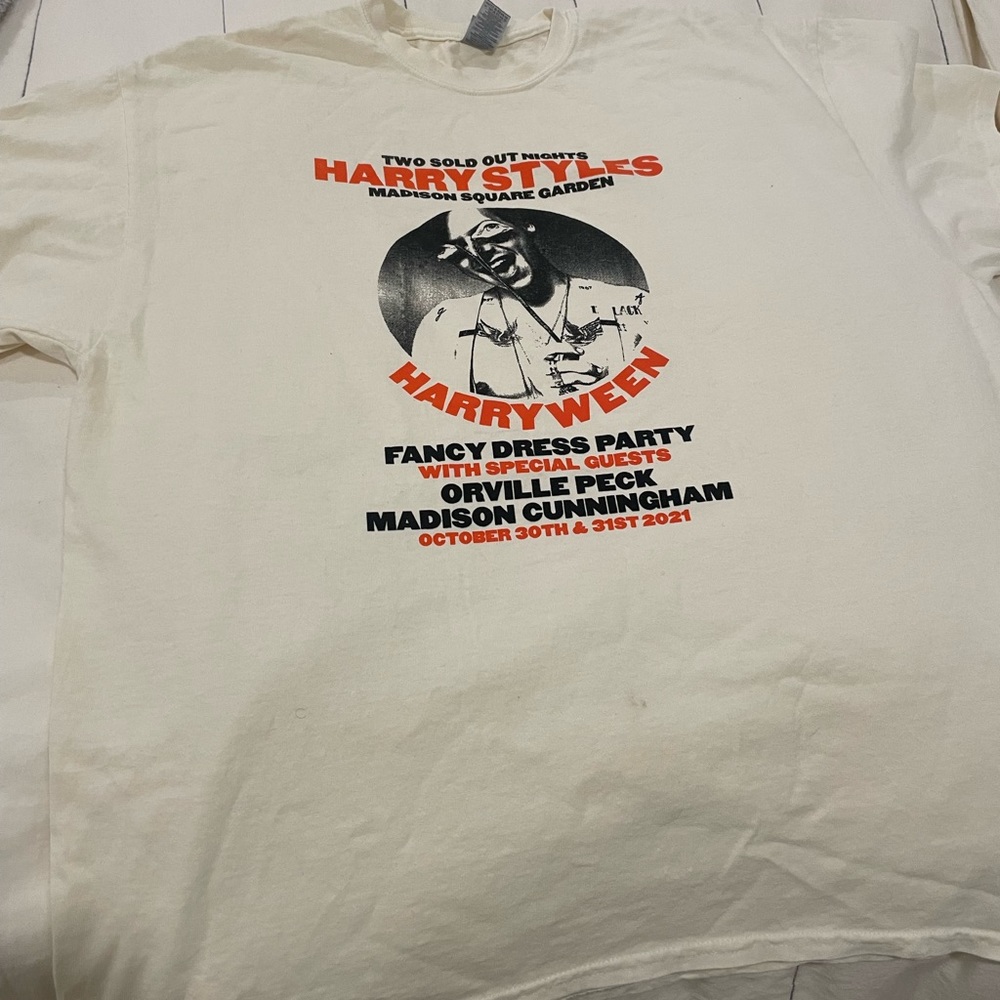 Brand new sold out exclusive Harry styles “HARRYWEEN” merch
